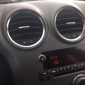 Meet your Posher, Ayan